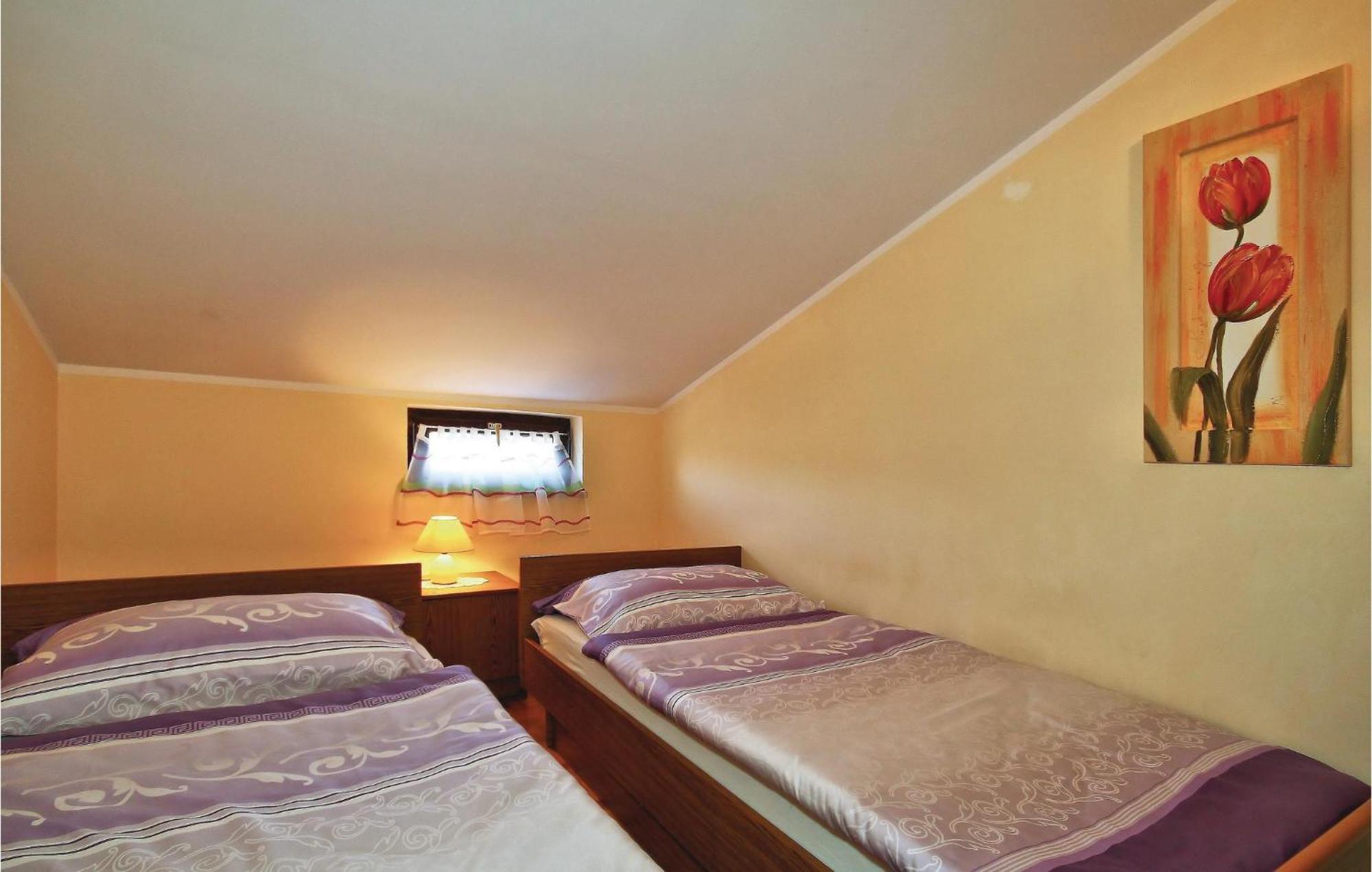 3 Bedroom Gorgeous Apartment In Poreč Extérieur photo